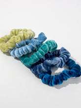 Load image into Gallery viewer, ‘BLUE BISQUE’ velvet scrunchie