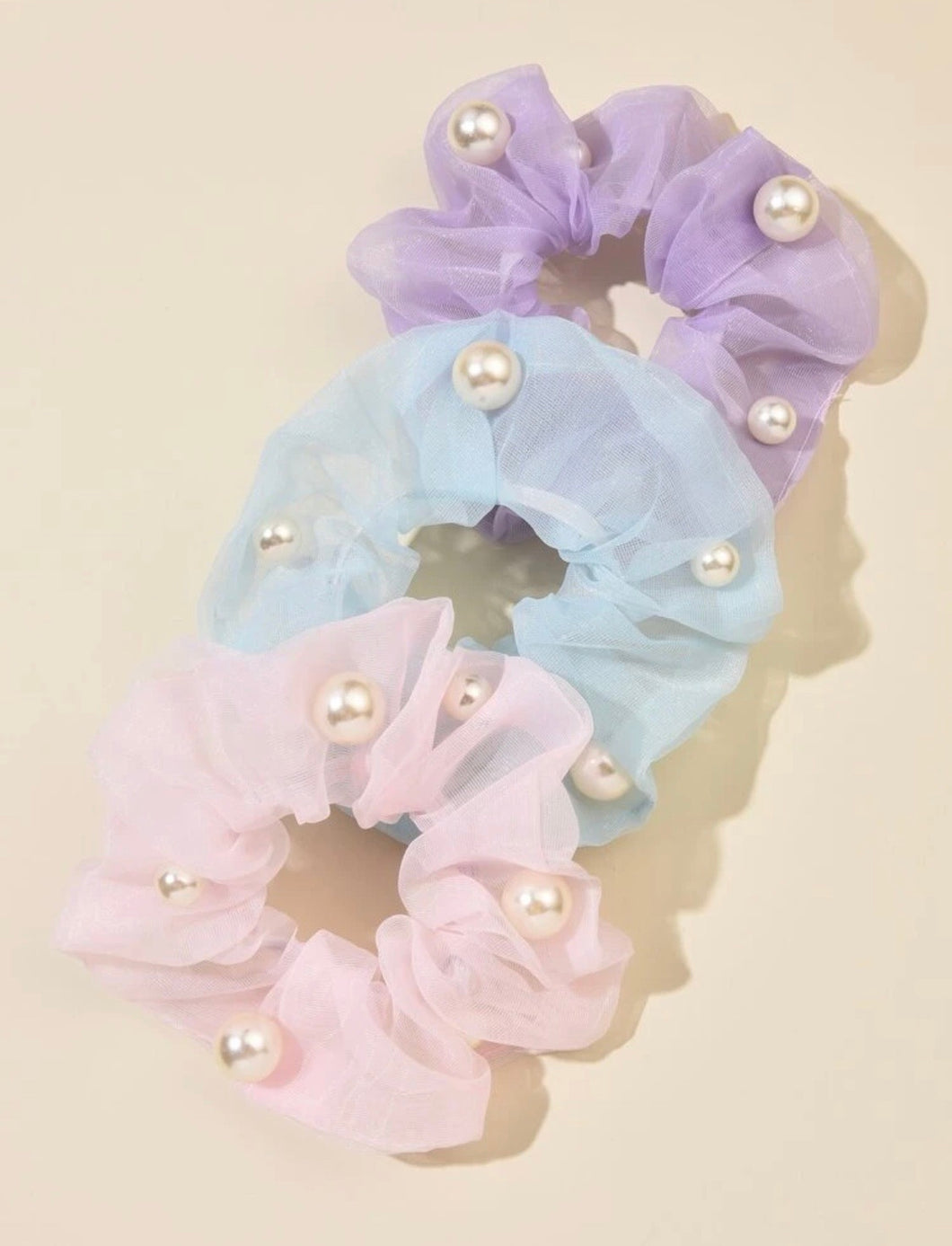 ‘PEARLY PASTEL’ scrunchie